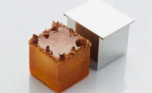 Moules en acier et fer blanc